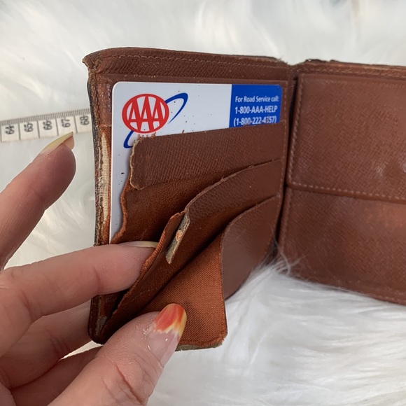 2001 authentic Louis Vuitton men’s wallet - Picture 9 of 16